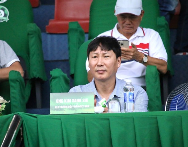 cong-phuong-tiep-tuc-toa-sang-hlv-kim-khong-trieu-tap-bay-gio-thi-cho-den-bao-gio
