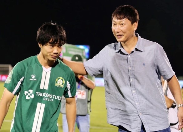 hlv-kim-cong-phuong-rat-xung-dang-duoc-len-tuyen-viet-nam-lan-nua