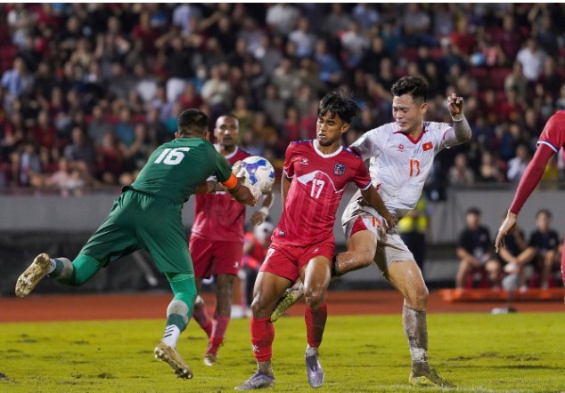 dieu-kien-de-dt-viet-nam-du-asian-cup-2027-neu-malaysia-thoat-an-phat